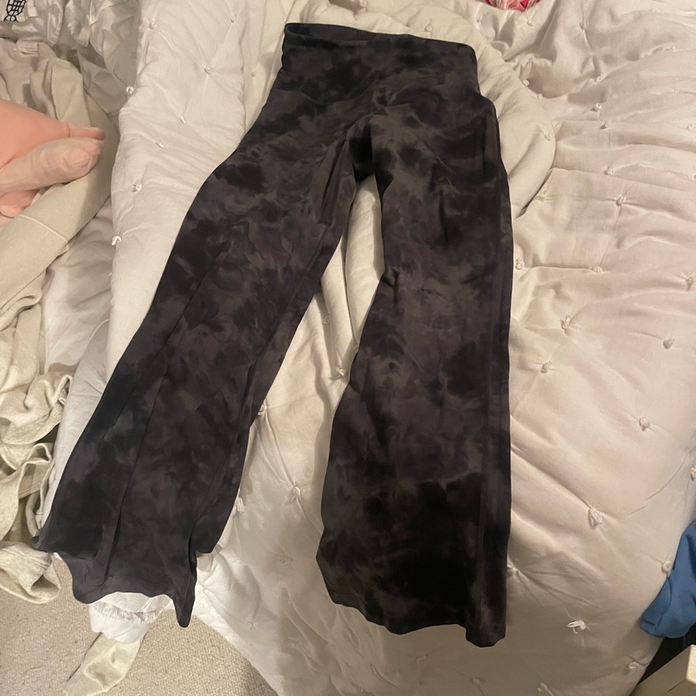 Lululemon flare leggings